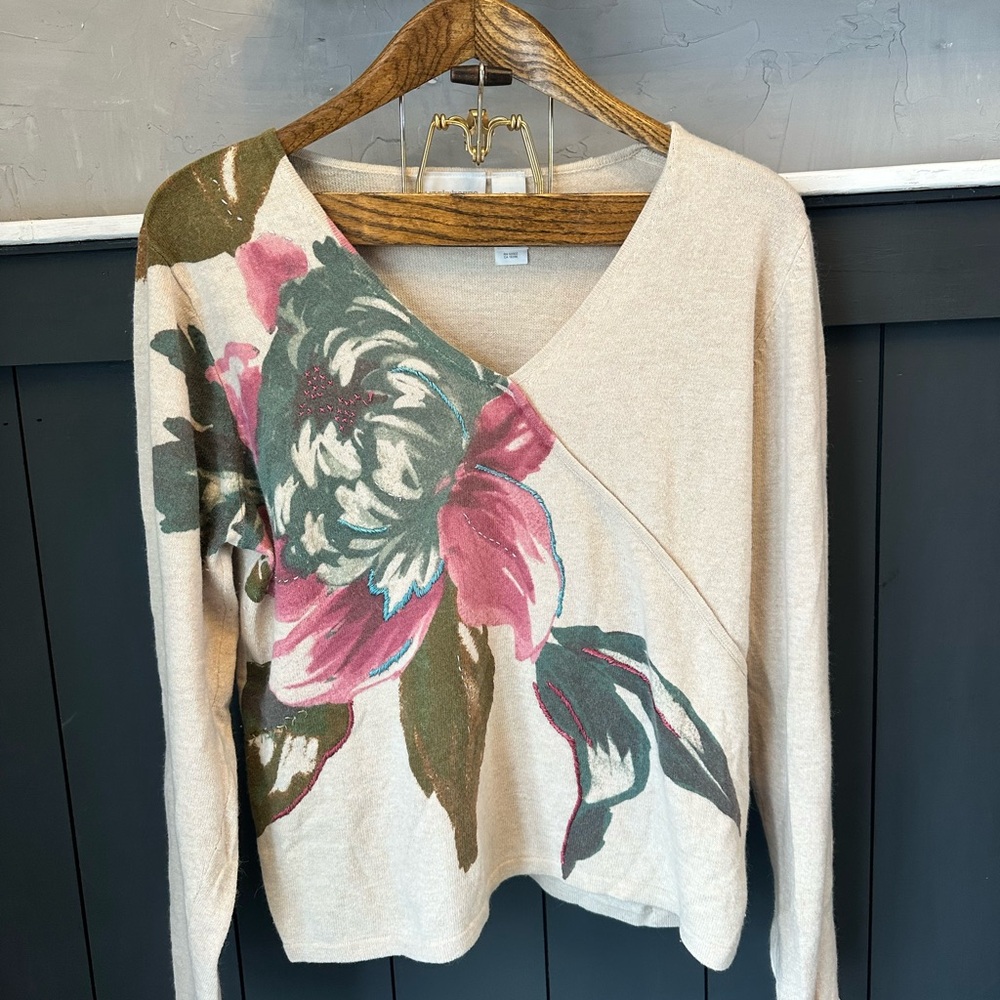 Liz Claiborne Cream Floral Long Sleeve Mock Crossover‎ Lightweight Top sz XL